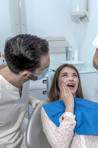 Best Emergency Tooth Extraction  in Wagoner, OK